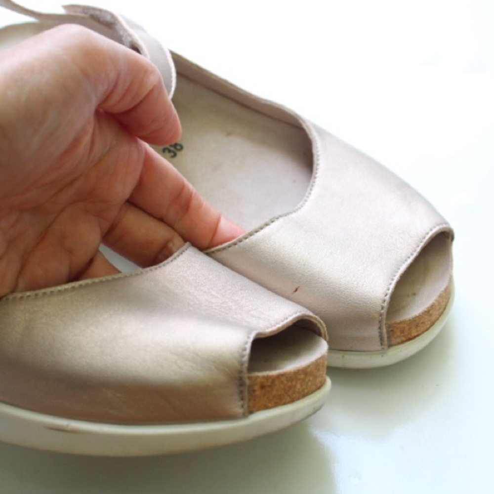 Mephisto Orphea   Sandals - Picture 6 of 12